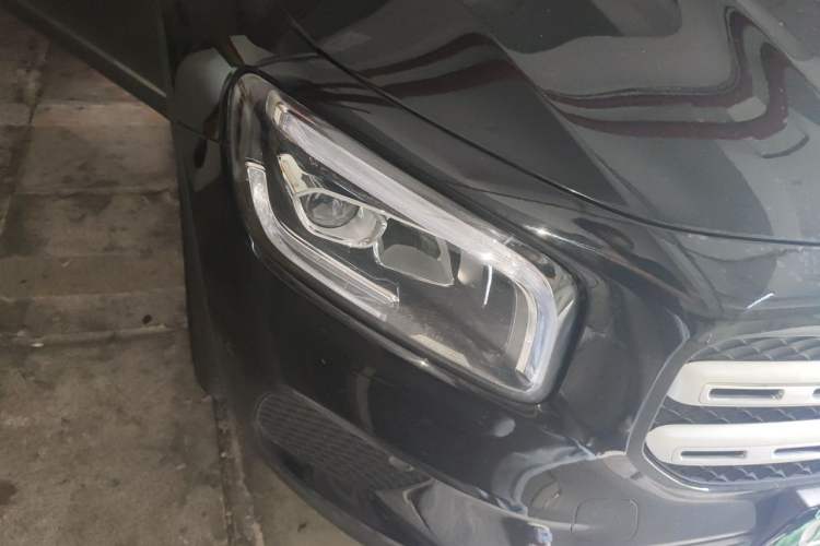 Used Mercedes-Benz GLB 2023 GLB 220 Fashion Model Right Front Headlight