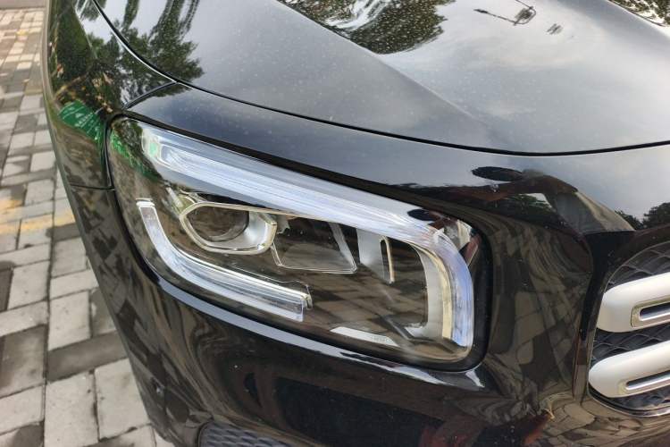 Used Mercedes-Benz GLB 2023 GLB 220 Fashion Model Right Front Headlight