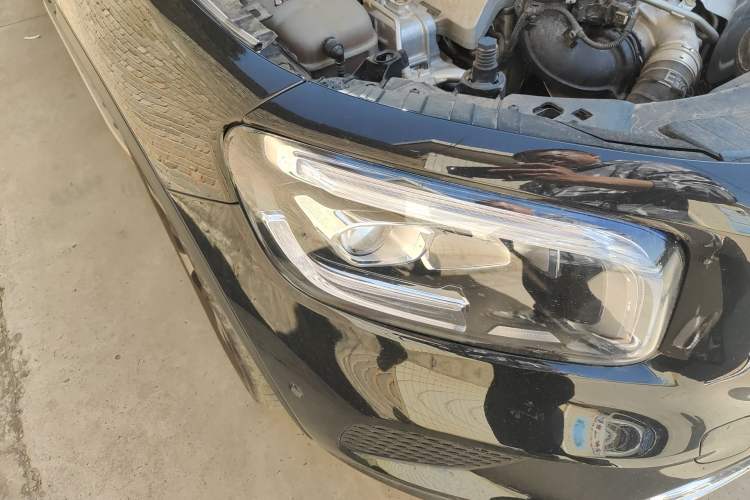 Used Mercedes-Benz GLB 2023 GLB 220 Fashion Model Right Front Headlight
