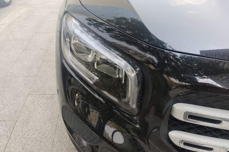 Used Mercedes-Benz GLB 2023 GLB 220 Sport Edition Right Front Headlight