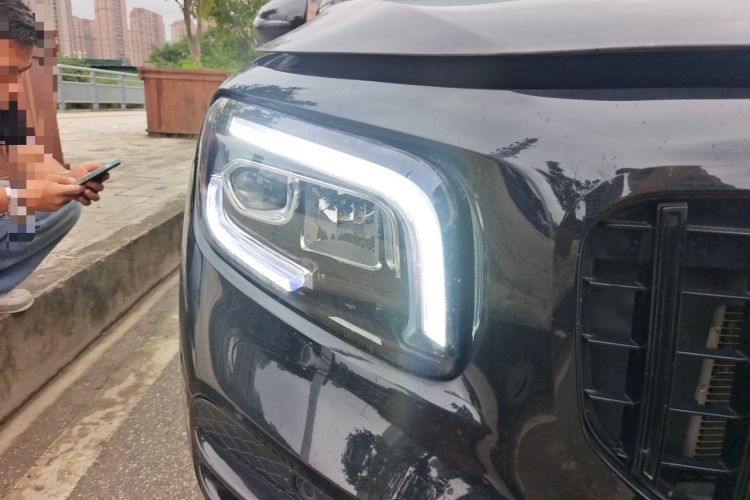 Used Mercedes-Benz GLB 2023 GLB 220 Sport Edition Right Front Headlight