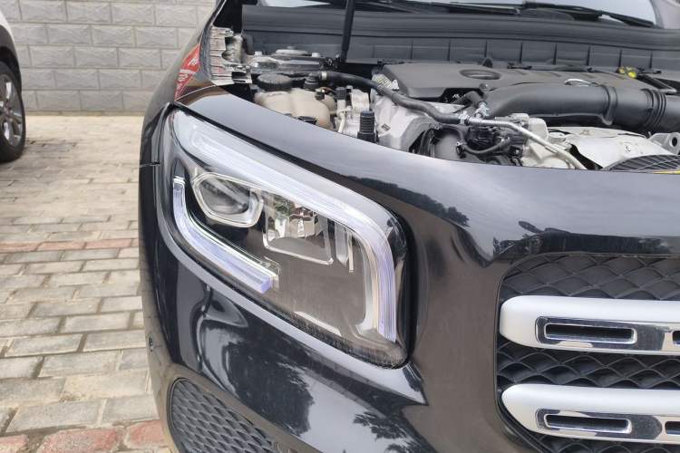 Used Mercedes-Benz GLB 2023 GLB 220 Sport Edition Right Front Headlight