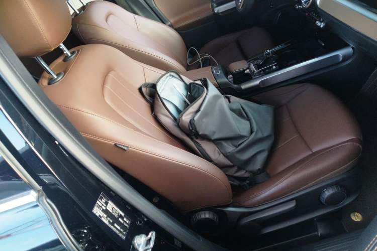 Used Mercedes-Benz GLB 2023 GLB 220 Sport Edition Right Front Seat