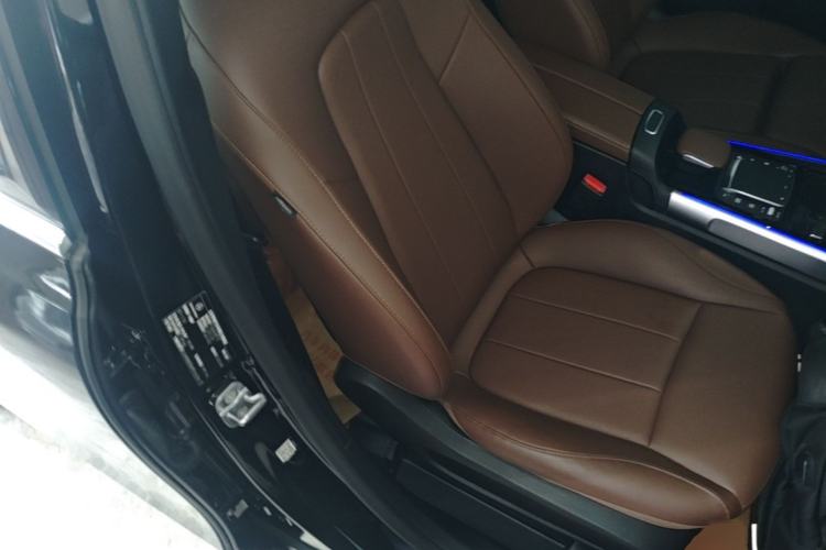 Used Mercedes-Benz GLB 2023 GLB 220 Sport Edition Right Front Seat