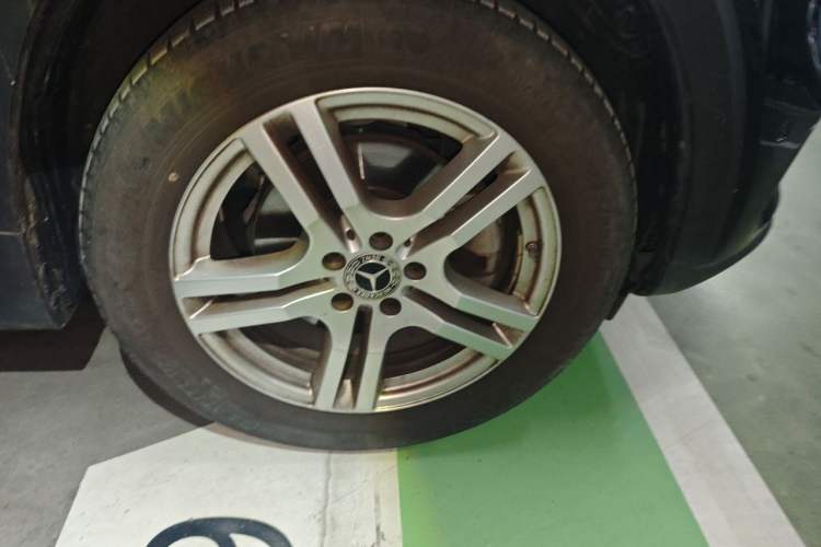 Used Mercedes-Benz GLB 2023 GLB 200 Fashion Model Right Front Wheel Hub