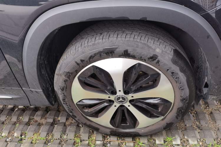 Used Mercedes-Benz GLB 2023 GLB 220 Fashion Model Right Front Wheel Hub