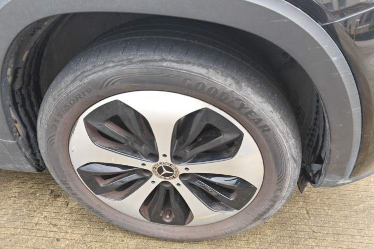 Used Mercedes-Benz GLB 2023 GLB 220 Fashion Model Right Front Wheel Hub