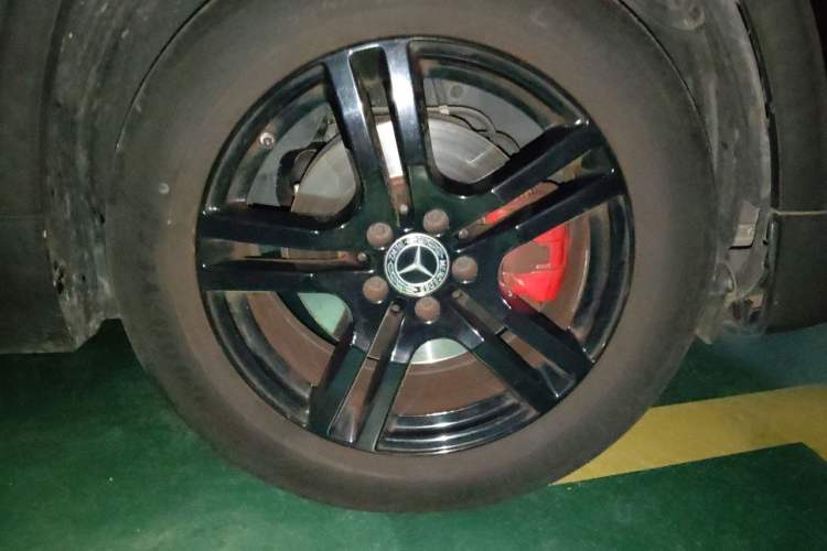 Used Mercedes-Benz GLB 2023 GLB 200 Fashion Model Right Front Wheel Hub
