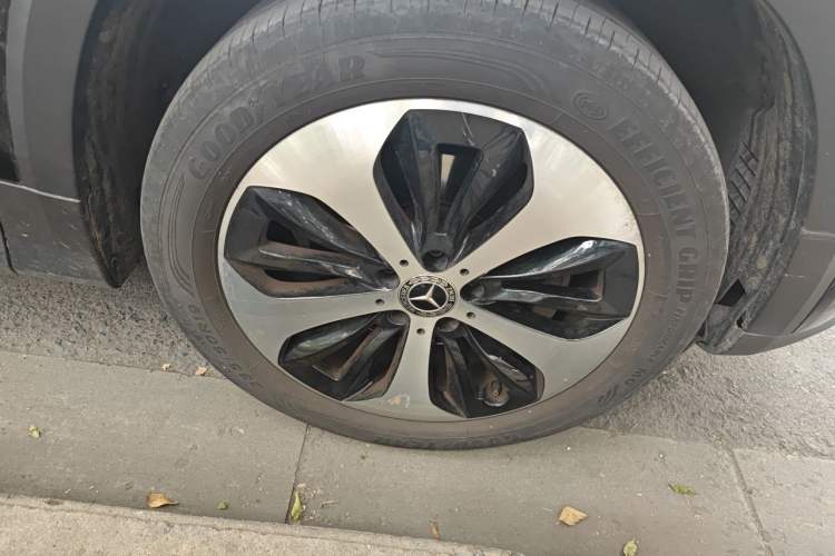 Used Mercedes-Benz GLB 2023 GLB 220 Fashion Model Right Front Wheel Hub