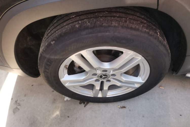 Used Mercedes-Benz GLB 2023 GLB 220 Sport Edition Right Rear Wheel Hub