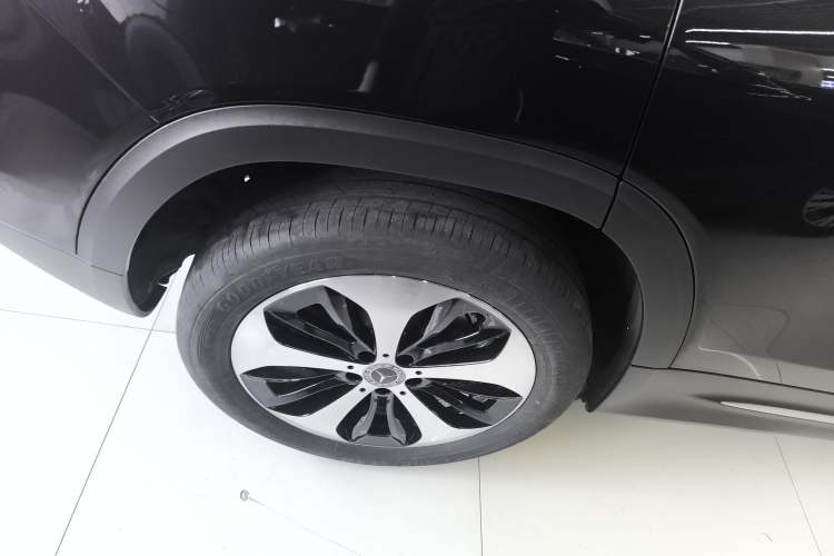 Used Mercedes-Benz GLB 2023 GLB 220 Fashion Model Right Rear Wheel Hub