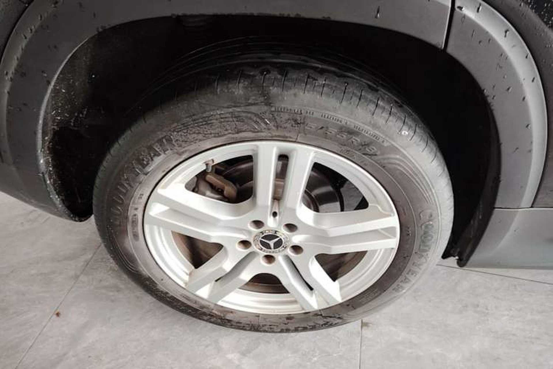 Used Mercedes-Benz GLB 2023 GLB 220 Sport Edition Right Rear Wheel Hub