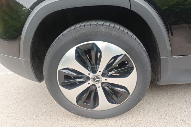 Used Mercedes-Benz GLB 2023 GLB 220 Fashion Model Right Rear Wheel Hub