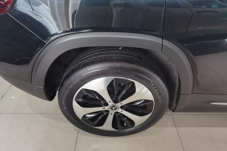 Used Mercedes-Benz GLB 2023 GLB 220 Fashion Model Right Rear Wheel Hub