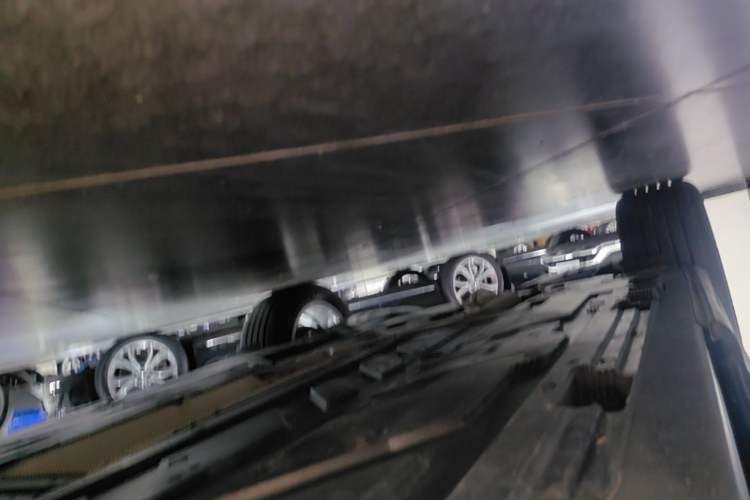 Used Mercedes-Benz GLB 2023 GLB 200 Fashion Model Right Side Sill