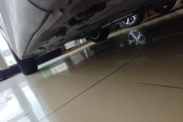 Used Mercedes-Benz GLB 2023 Refreshed GLB 200 Dynamic Edition Right Side Sill