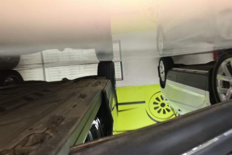 Used Mercedes-Benz GLB 2023 GLB 220 Sport Edition Right Side Sill