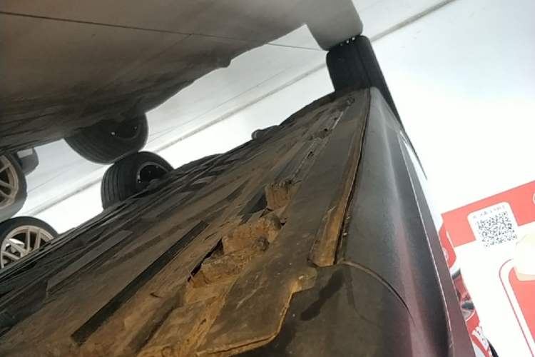 Used Mercedes-Benz GLB 2023 GLB 220 Fashion Model Right Side Sill
