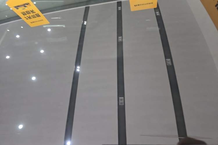 Used Mercedes-Benz GLB 2023 GLB 200 Fashion Model Roof