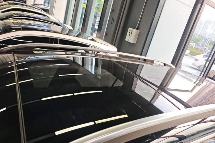 Used Mercedes-Benz GLB 2023 GLB 220 Fashion Model Roof