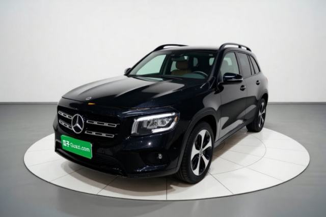 Ojetý Mercedes-Benz GLB 2023 GLB 220 4MATIC