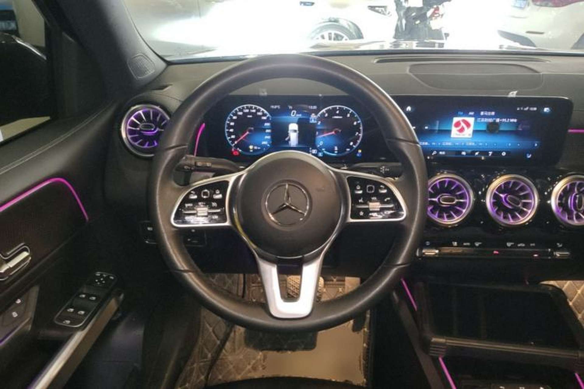 Used Mercedes-Benz GLB 2023 GLB 220 Sport Edition Steering Wheel