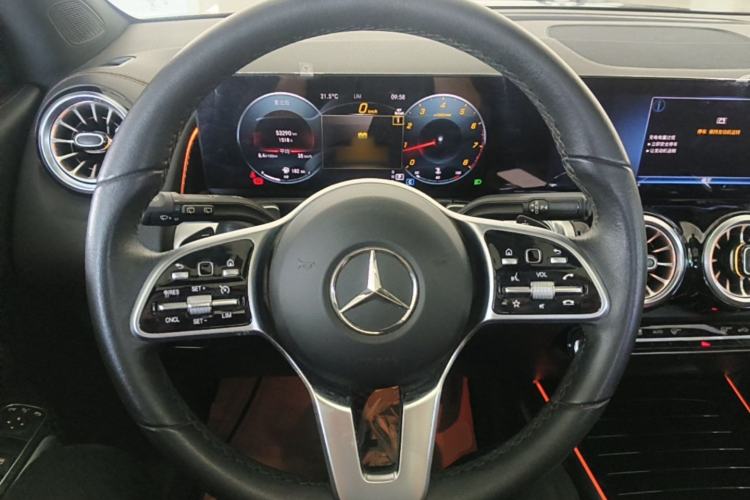 Used Mercedes-Benz GLB 2023 GLB 220 Fashion Model Steering Wheel