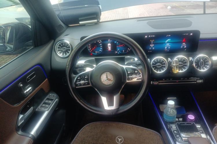 Used Mercedes-Benz GLB 2023 GLB 220 Fashion Model Steering Wheel
