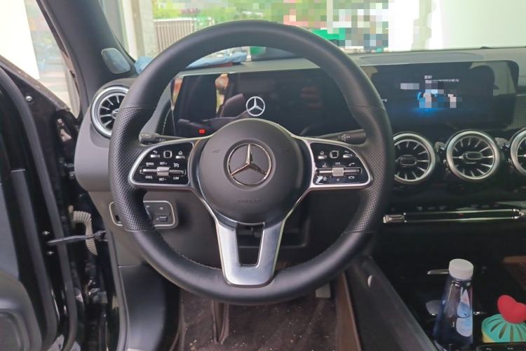 Used Mercedes-Benz GLB 2023 GLB 220 Fashion Model Steering Wheel