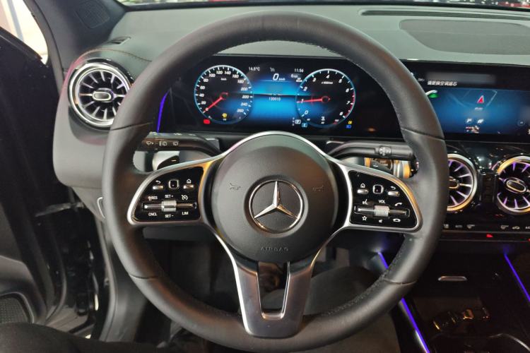 Used Mercedes-Benz GLB 2023 GLB 220 Fashion Model Steering Wheel