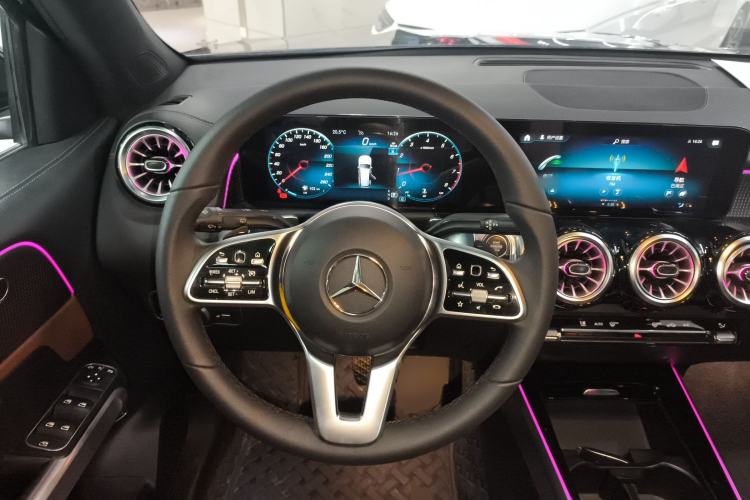 Used Mercedes-Benz GLB 2023 GLB 220 Fashion Model Steering Wheel