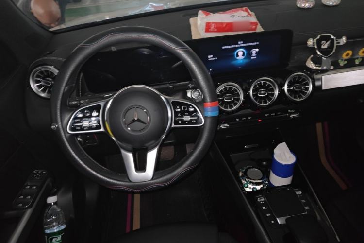 Used Mercedes-Benz GLB 2023 GLB 220 Sport Edition Steering Wheel