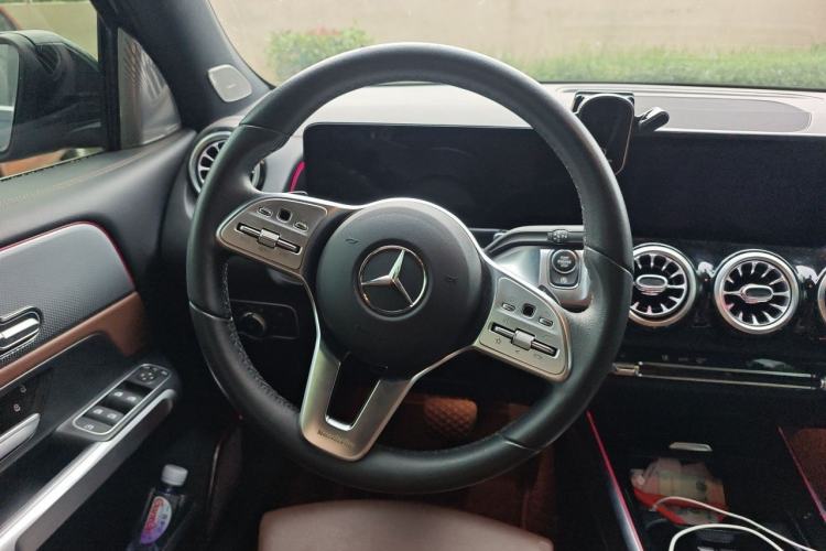 Used Mercedes-Benz GLB 2023 GLB 200 Fashion Model Steering Wheel