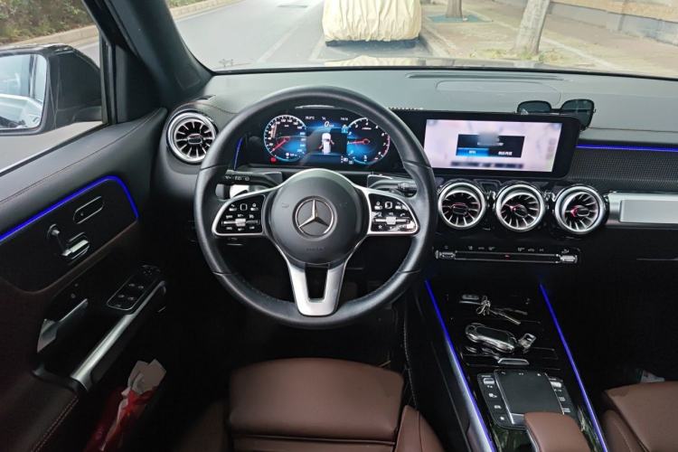 Used Mercedes-Benz GLB 2023 GLB 220 Fashion Model Steering Wheel