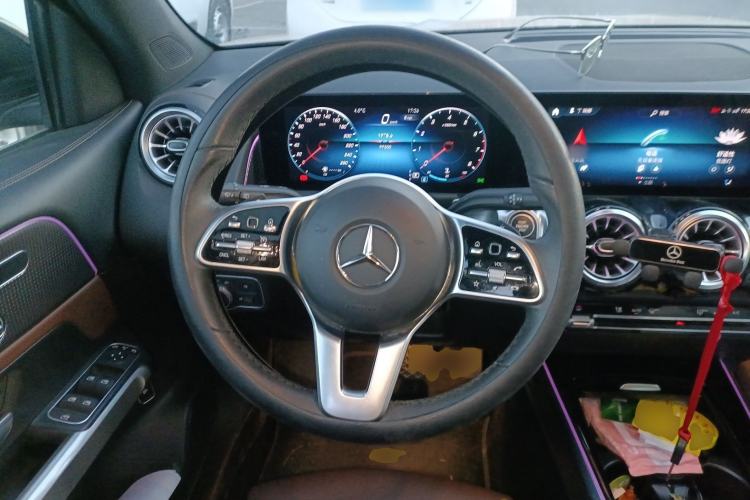 Used Mercedes-Benz GLB 2023 GLB 220 Fashion Model Steering Wheel