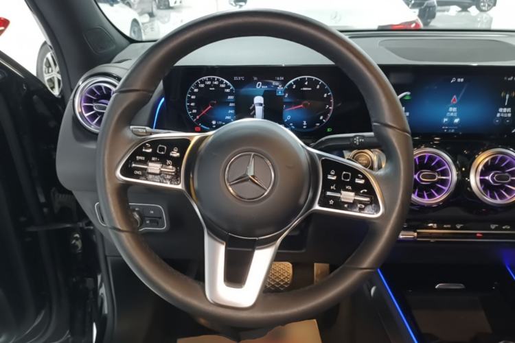 Used Mercedes-Benz GLB 2023 GLB 220 Fashion Model Steering Wheel
