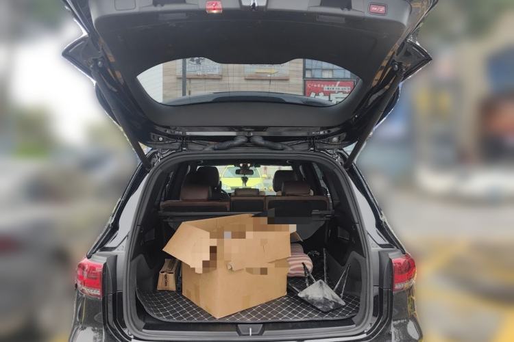 Used Mercedes-Benz GLB 2023 GLB 220 Sport Edition Trunk