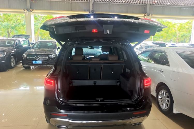 Used Mercedes-Benz GLB 2023 GLB 220 Sport Edition Trunk
