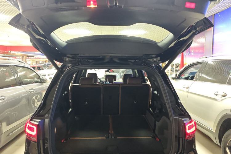 Used Mercedes-Benz GLB 2023 GLB 220 Fashion Model Trunk