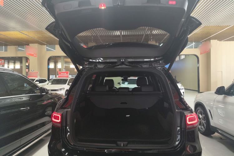Used Mercedes-Benz GLB 2023 GLB 220 Sport Edition Trunk