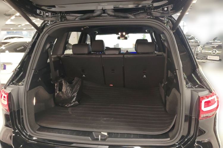 Used Mercedes-Benz GLB 2023 GLB 220 Fashion Model Trunk