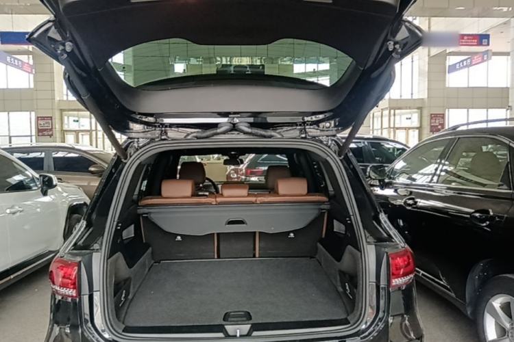 Used Mercedes-Benz GLB 2023 GLB 220 Sport Edition Trunk