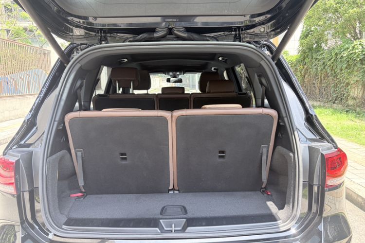 Used Mercedes-Benz GLB 2023 GLB 220 Fashion Model Trunk