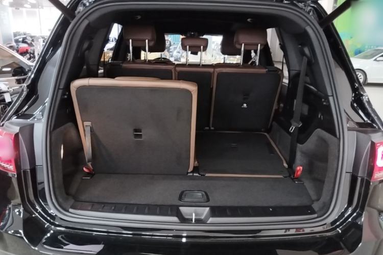 Used Mercedes-Benz GLB 2023 GLB 220 Fashion Model Trunk