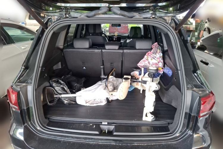 Used Mercedes-Benz GLB 2023 GLB 220 Sport Edition Trunk