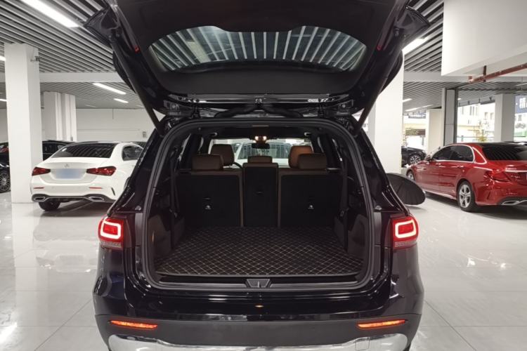Used Mercedes-Benz GLB 2023 GLB 220 Fashion Model Trunk