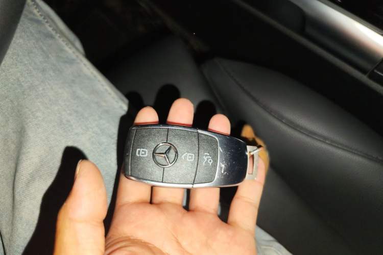 Used Mercedes-Benz GLB 2023 GLB 220 4MATIC Vehicle Key