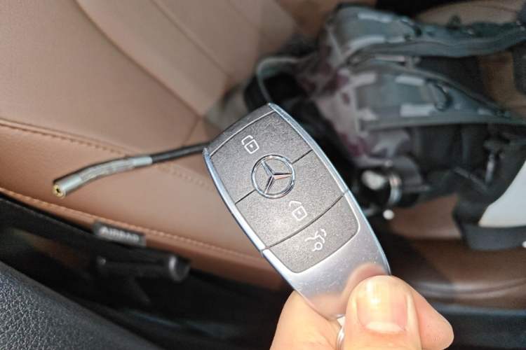 Used Mercedes-Benz GLB 2023 GLB 220 4MATIC Vehicle Key