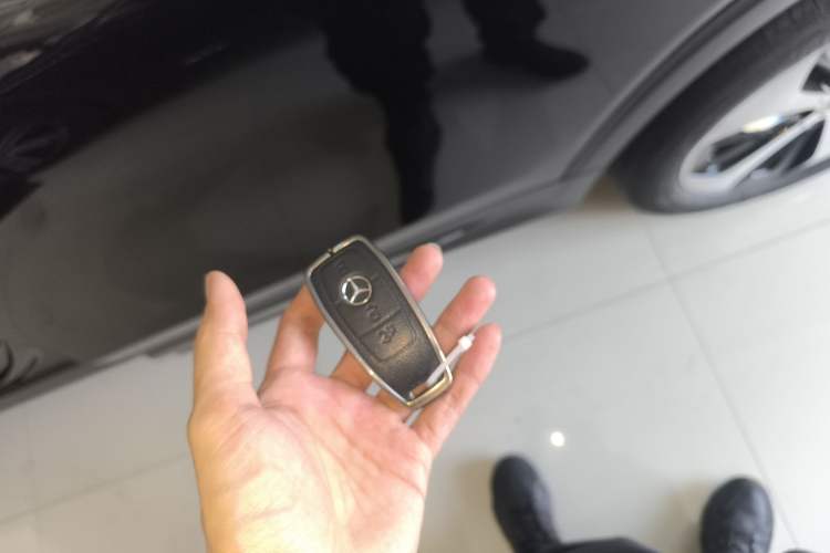 Used Mercedes-Benz GLB 2023 GLB 220 Fashion Model Vehicle Key