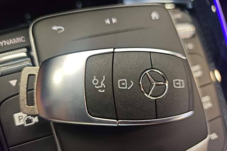 Used Mercedes-Benz GLB 2023 GLB 220 Sport Edition Vehicle Key